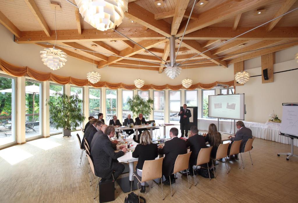 Hotel Forsthaus Gruena Betreiber Gmbh Chemnitz Dış mekan fotoğraf